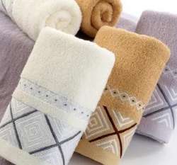 Louis Vuitton Bathing Towels - Buy Lv Towels Online India At Dilli Bazar