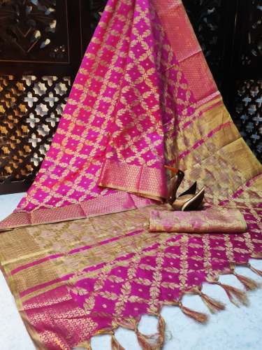 Decode Pink Cotton Silk Saree