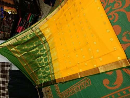 wholesalers of silk sarees in Belgaum, Karnataka, India - Buy Silk sarees  at wholesale rate in Belgaum