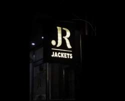 J R Selections logo icon