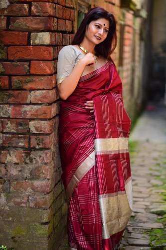 Maroon Banglori Raw silk weaving saree 